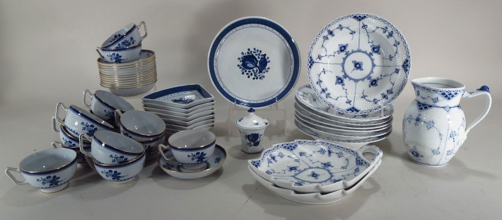 Group of Blue and White Porcelain, Continental (1 of 5)