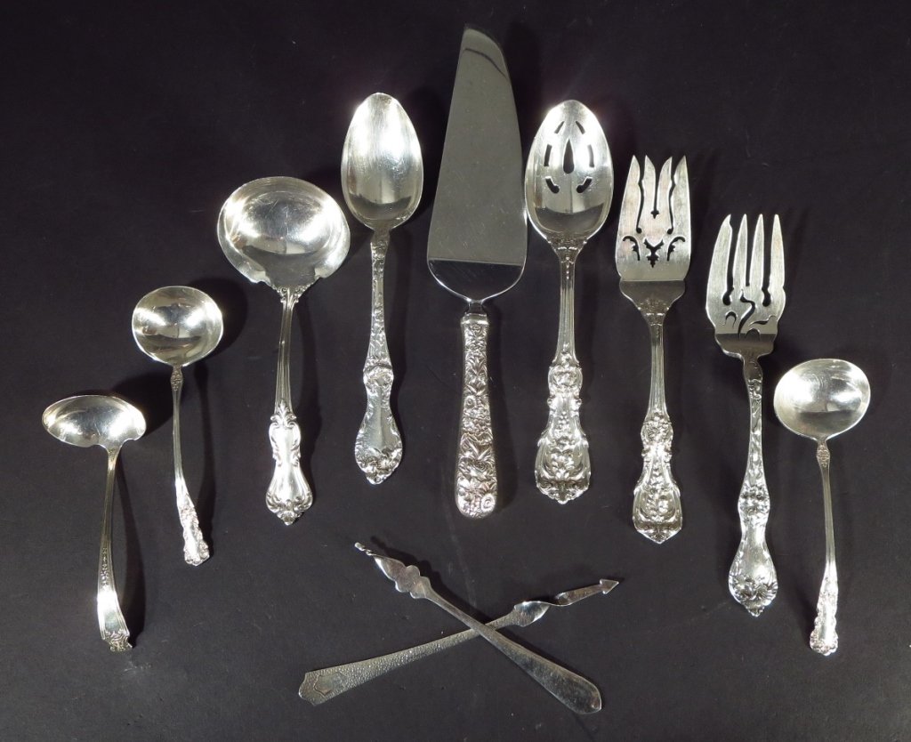 11 Sterling Silver Serving Pieces (1 of 10)