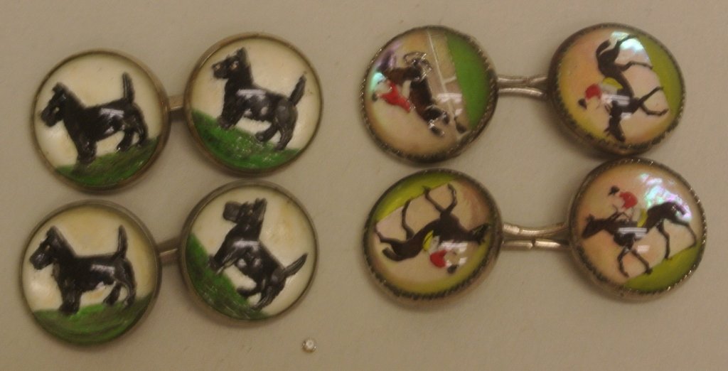 Two Pairs of Vintage Cufflinks (1 of 3)