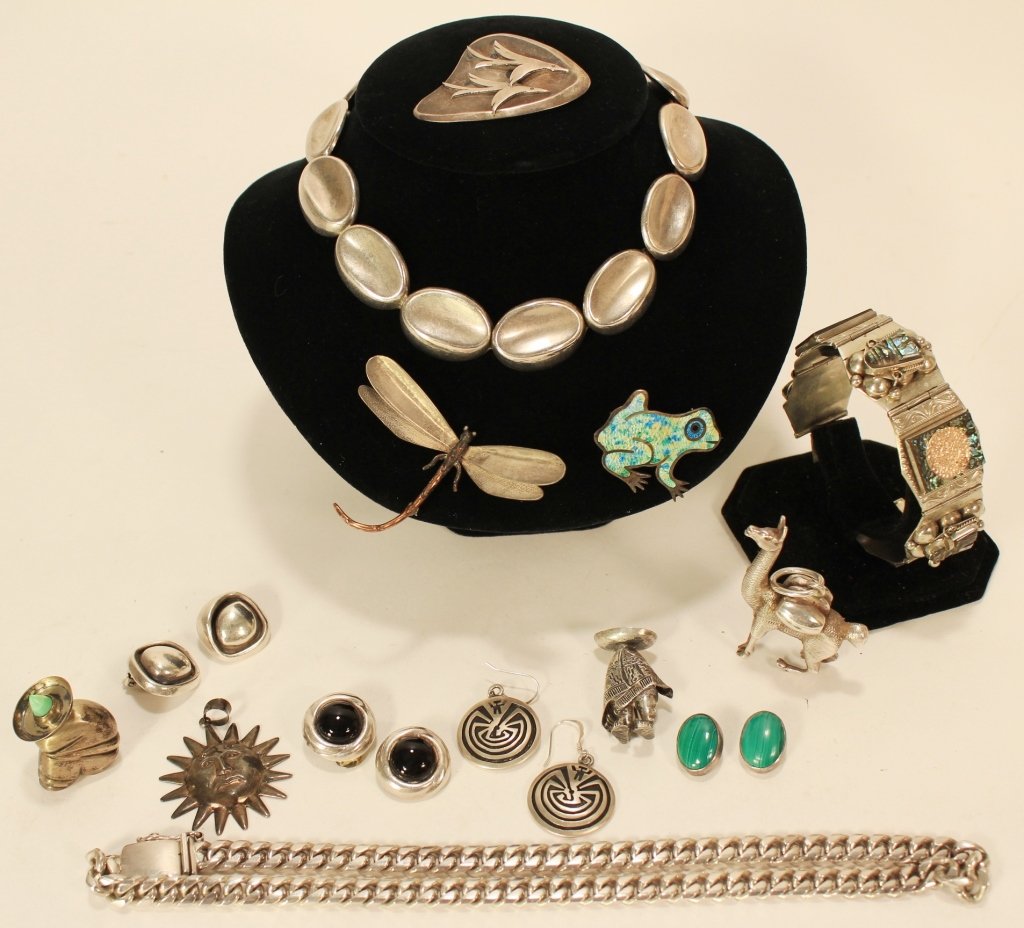 14 Vintage Sterling Silver Mexican Jewelry Pieces (1 of 6)