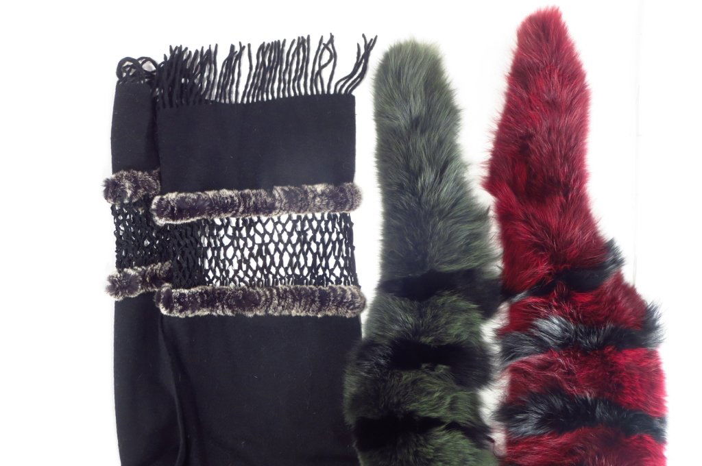 Striped Fur Collars and Shawl (1 of 7)