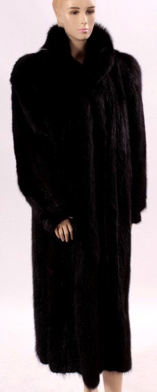 Dark Brown Fur Coat (1 of 5)