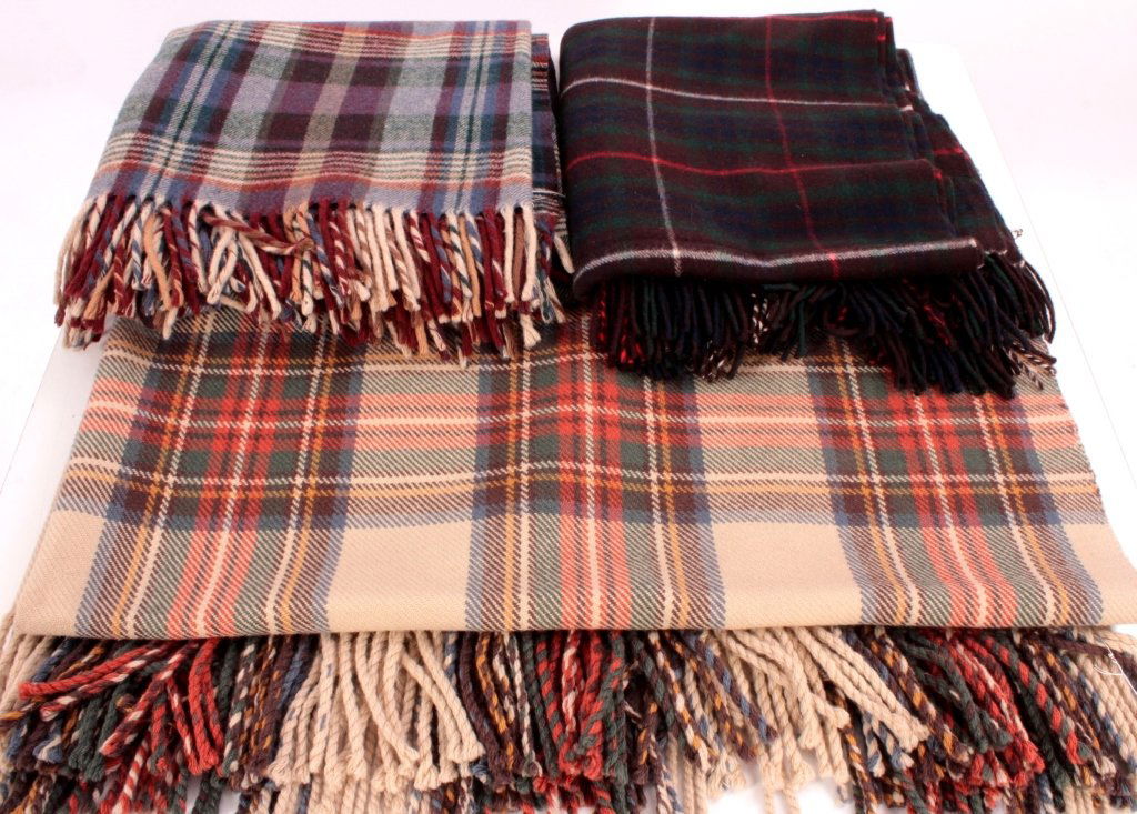 Tartan Plaid Blankets (1 of 6)