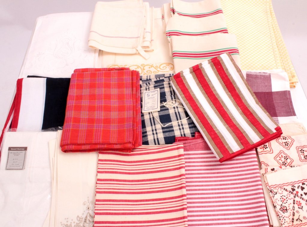 Fancy Guest Towels, Tea Towels & Frette (1 of 7)