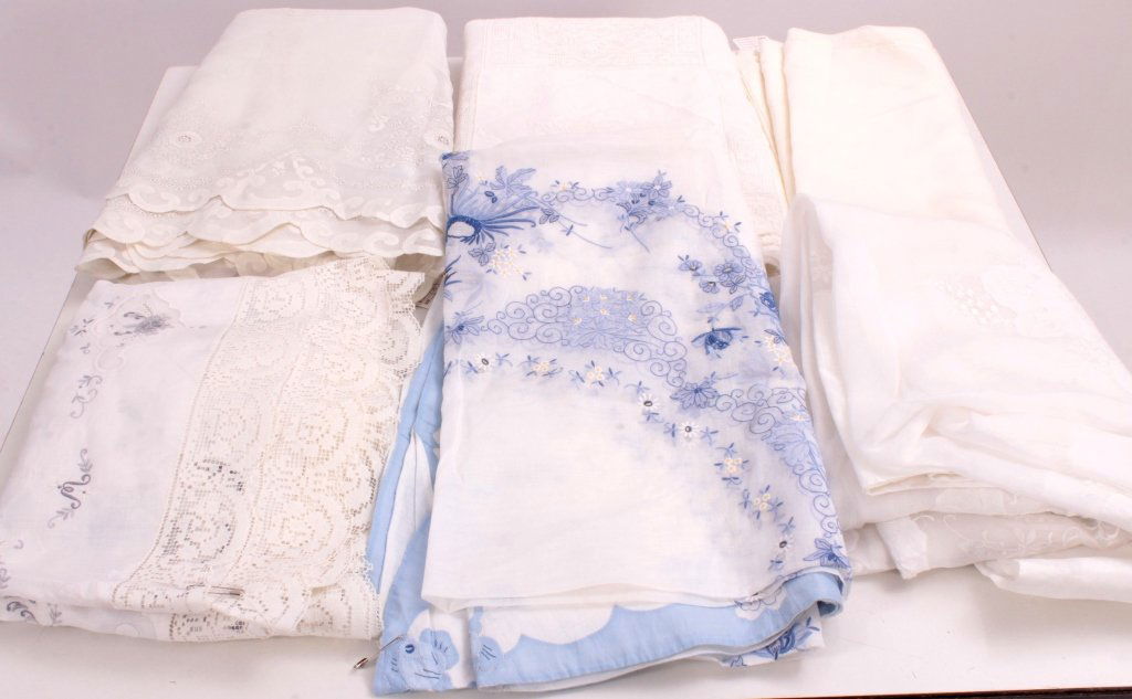 Fancy Embroidered Table Linens (1 of 6)