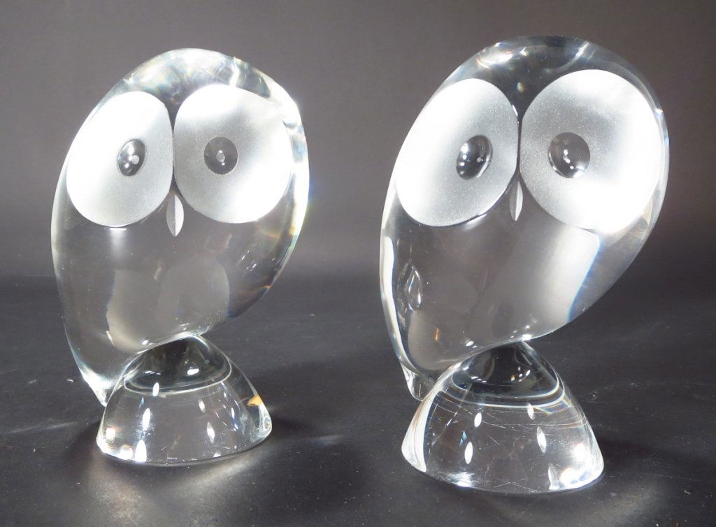 Pair of Steuben Crystal Owls, Signed (1 of 8)