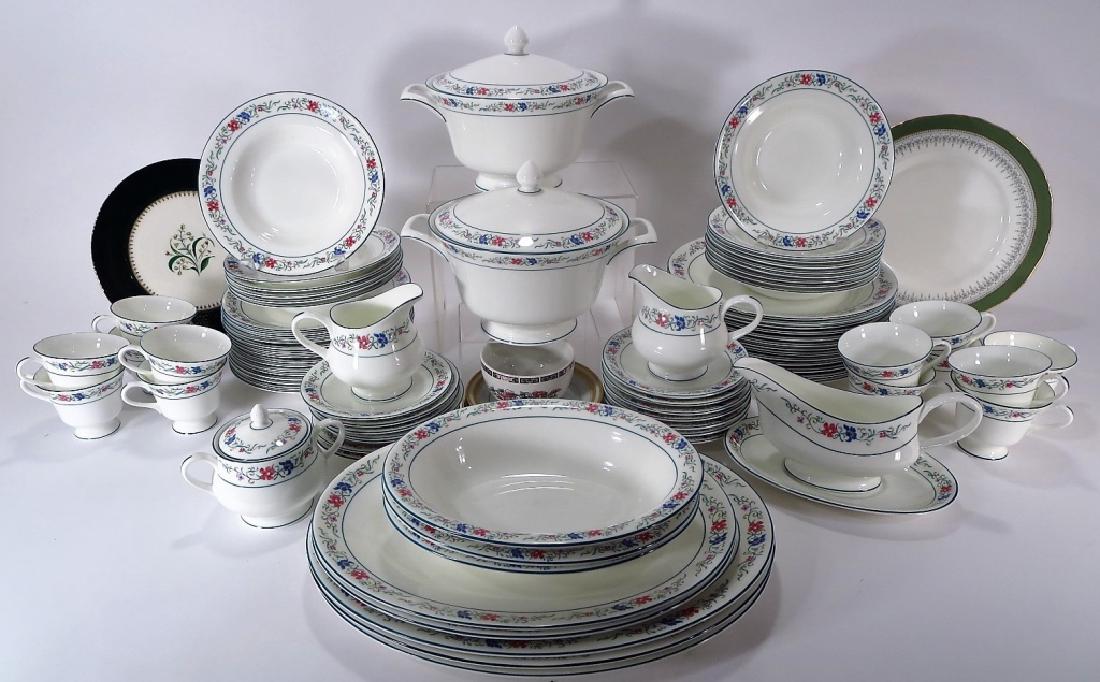 Wedgwood dinner ware "Lausanne" partial service (1 of 5)