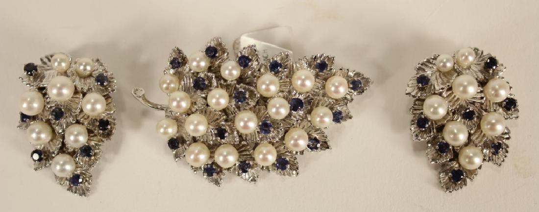 Set 3 Leaf Motif Brooch & Earrings 14 k White Gold (1 of 7)