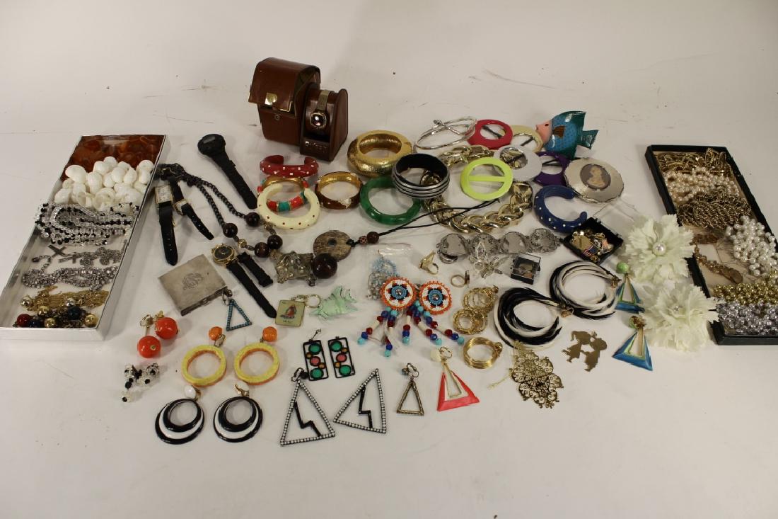 Large Mixed Lots Costume Jewelry & Watches (1 of 7)