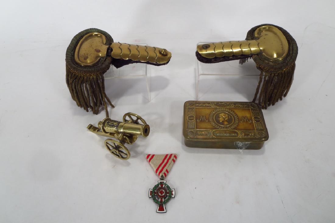Lot of Militaria (1 of 3)