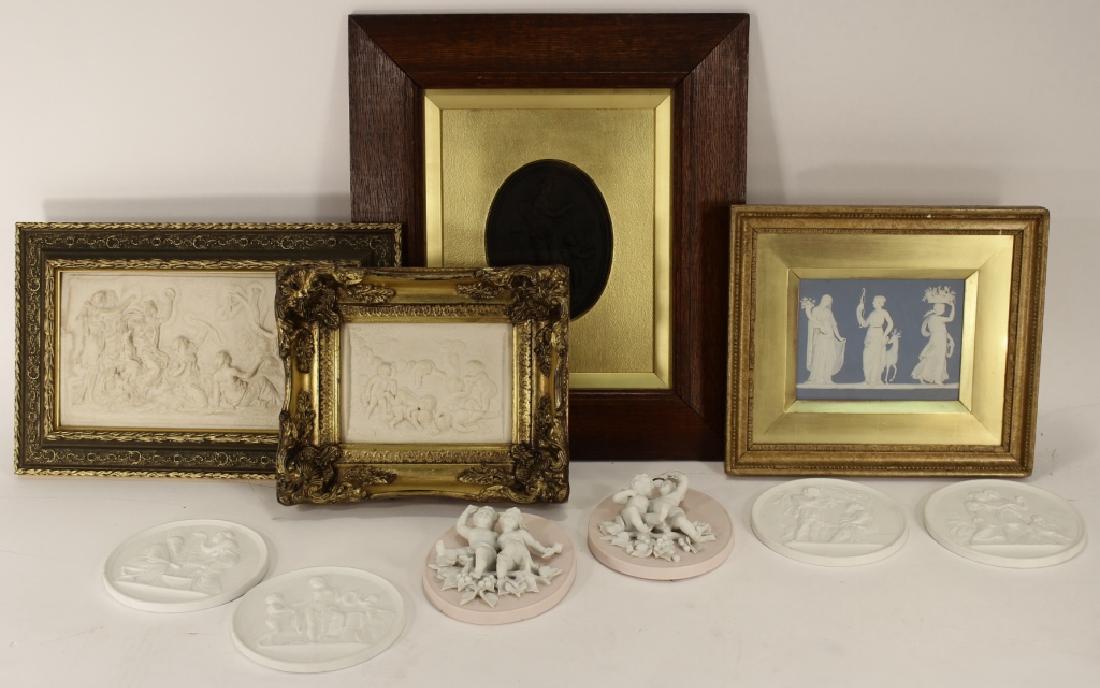 Group of ceramic plaques, neoclassical and putti (1 of 7)
