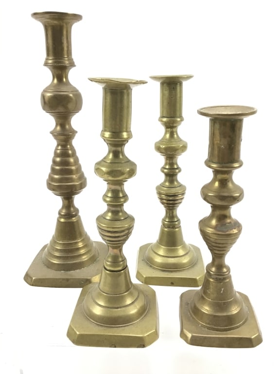 Vintage heavy brass candlesticks: Vintage heavy brass candlesticks
