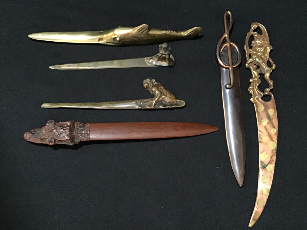 Vintage letter openers (1 of 8)