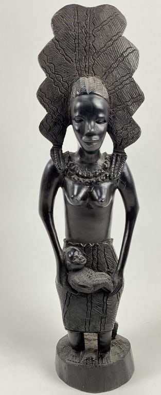 Vintage hand carved African woman and child: Vintage hand carved African woman and child
