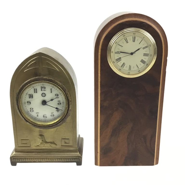 pair of vintage clocks: pair of vintage clocks