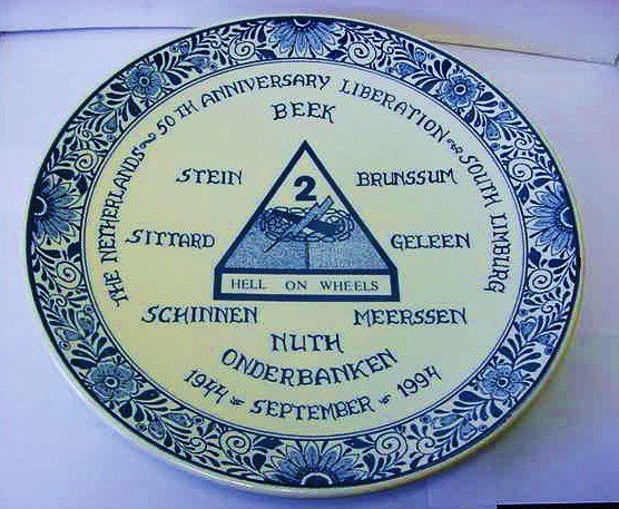 1994 HELL ON WHEELS DELFT BLUE PLATE 11.5" INCHES IN: 1994 HELL ON WHEELS DELFT BLUE PLATE 11.5" INCHES IN DIAMETER