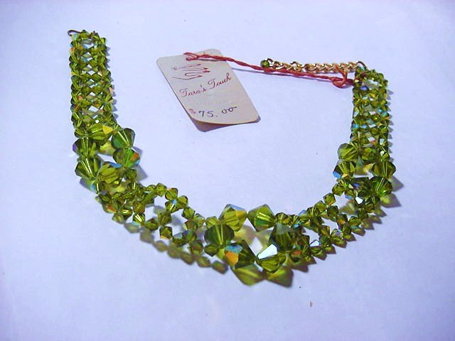 VINTAGE CRYSTAL NECKLACE (1 of 4)