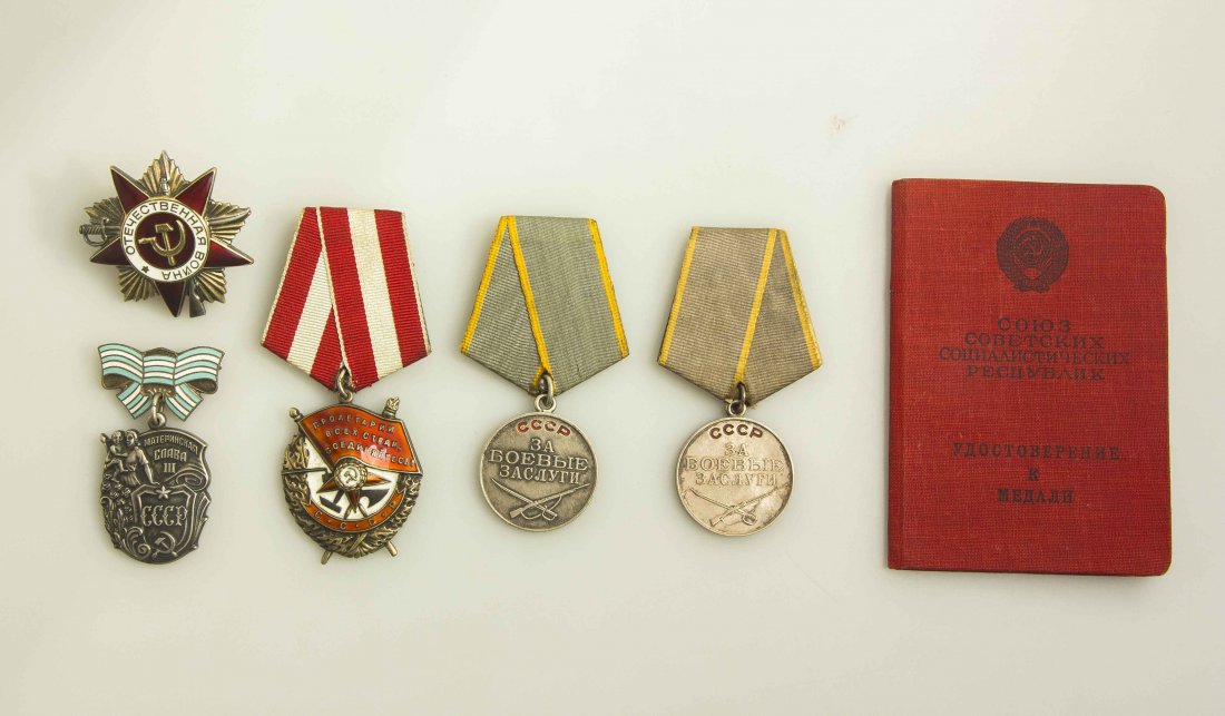 Soviet Russian Order and Medals: Order of the Patriotic War 1st Class numbered: 627620; Order of the Red Banner of Labor numbered: 1510969; Order of Motherhood 3rd Class numbered: 2198711; Medal for War Merit not numbered but with aw