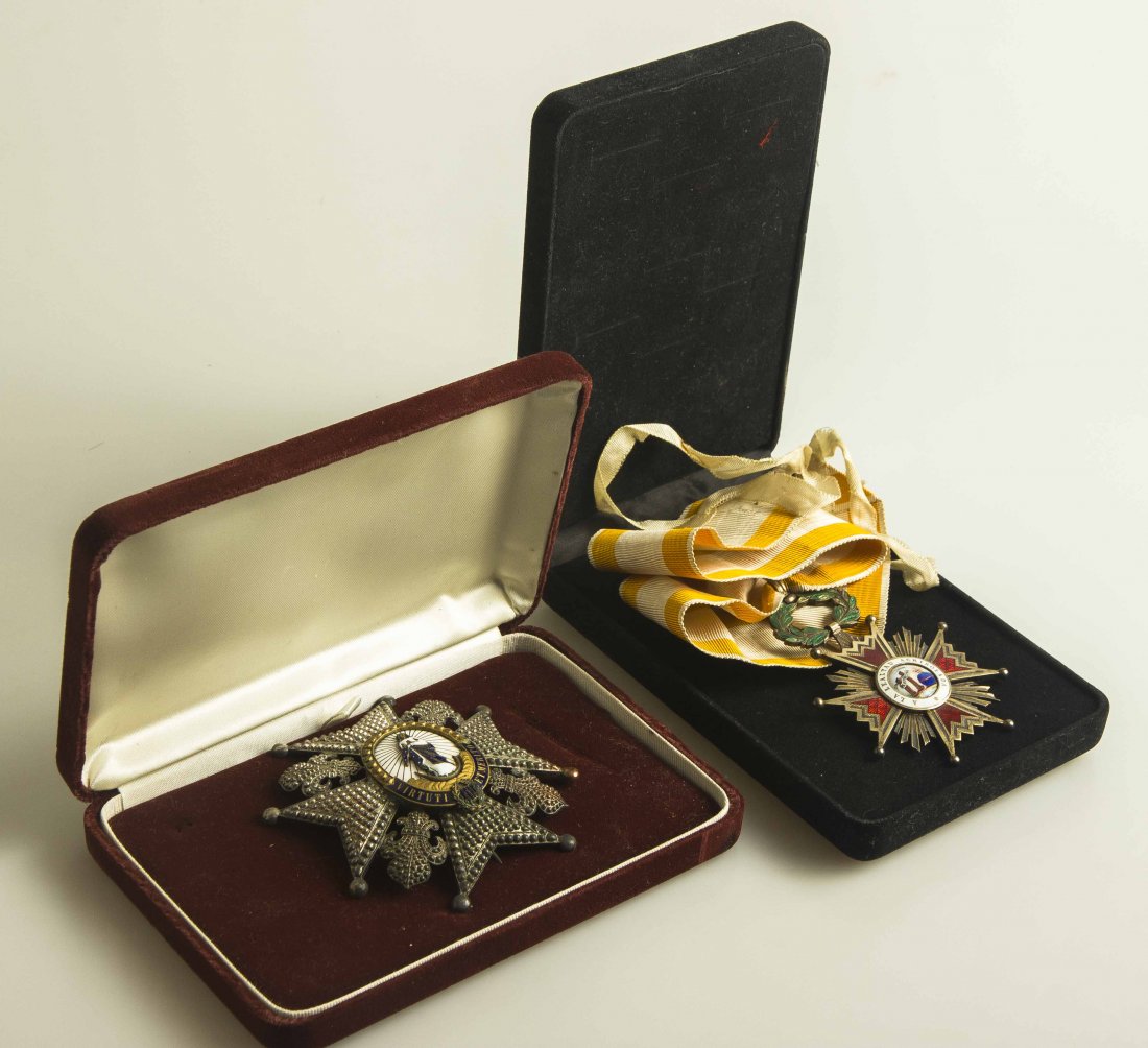 Spanish Order of Isabella the Catholic: Large breast star, diamond cat with beautifully enameled center; Neck badge and ribbon of Order of Isabella the Catholic, superb enameled center. Both are in velvet boxes. Please note we do not accept