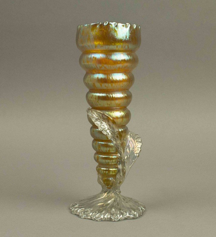 Art Glass Vase, Attributed to Loetz: Art Glass Vase, Attributed to Loetz. Processing and shipping within the continental U.S. $25.00 plus 1.5% replacement cost insurance. We combine shipping to reduce cost. Please note we do not accept c