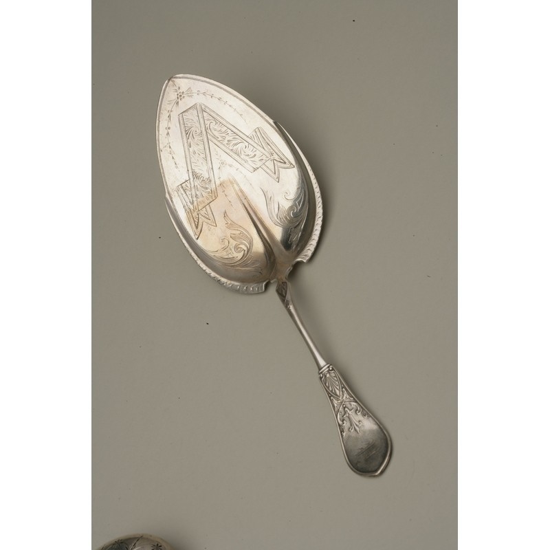 A. Andrews Coin Silver Pie Server (1 of 4)