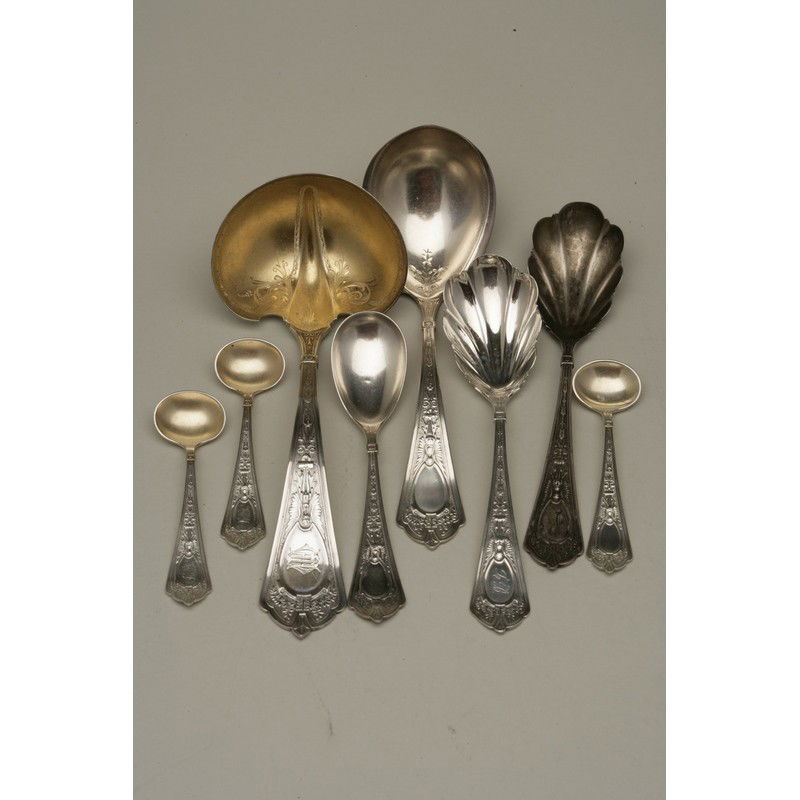 Eight Assorted Sterling Serving Pieces (1 of 4)