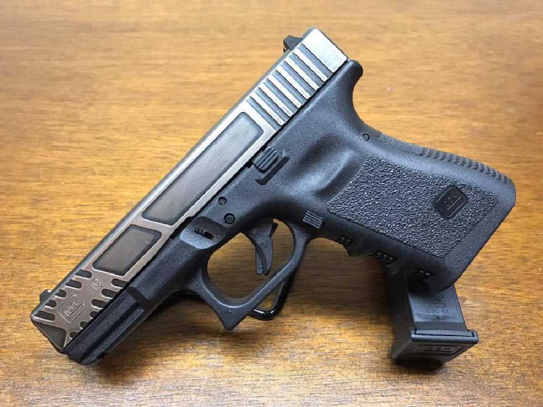 Glock 19 Battleworn Slide 9mm with extensive Relief: The GLOCK 19 is ideal for a more versatile role because of its reduced dimensions when compared to the standard sized option. Chambered in 9x19, the G19 has found worldwide acclaim with both private a