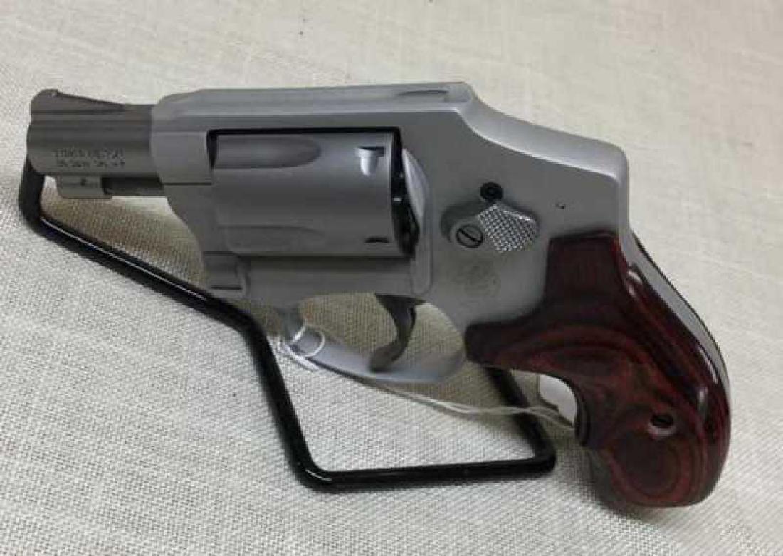 Smith & Wesson 642 Lady Smith Revolver .38 S&W Special: Performance Center by Smith & Wesson - Where fit meets performance. From hand-cutting and fitting to precise fine-tuning, Performance Center firearms are top performers. Originating from standard desi