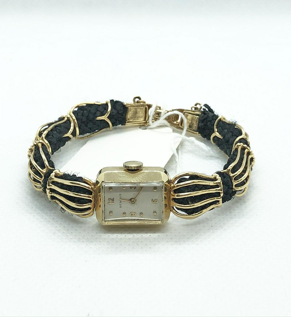 Ladies Vintage Benrus Gold Watch (1 of 4)