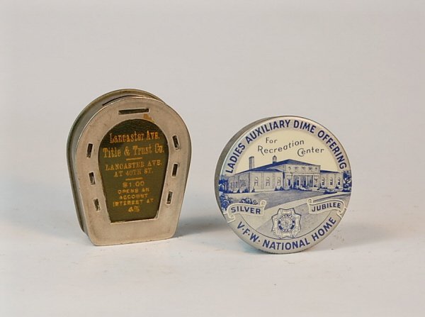 Lot of 2 Pocket banks