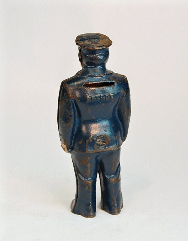 Bank: "Arcade" Policeman - 2