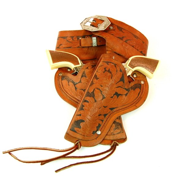 Double Holster with 2 "Gabriel" cap pistols: Hubley 9 in. long
