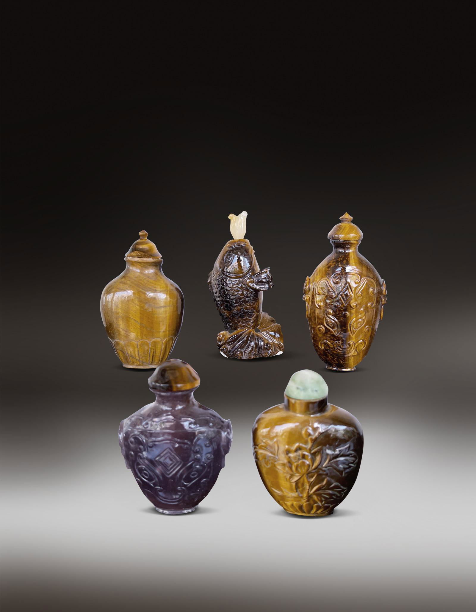 A Group of Crystal Snuff Bottle Qing Dynasty(1644-1912) (1 of 14)