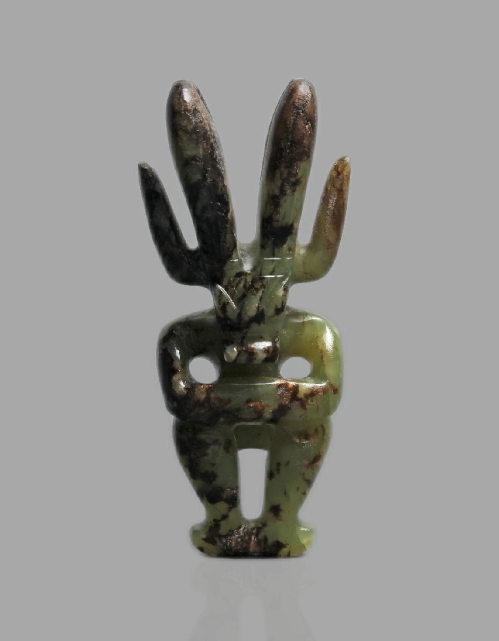 A Chinese Jade Figure Hongshan Culture BC3000-6000 (1 of 6)