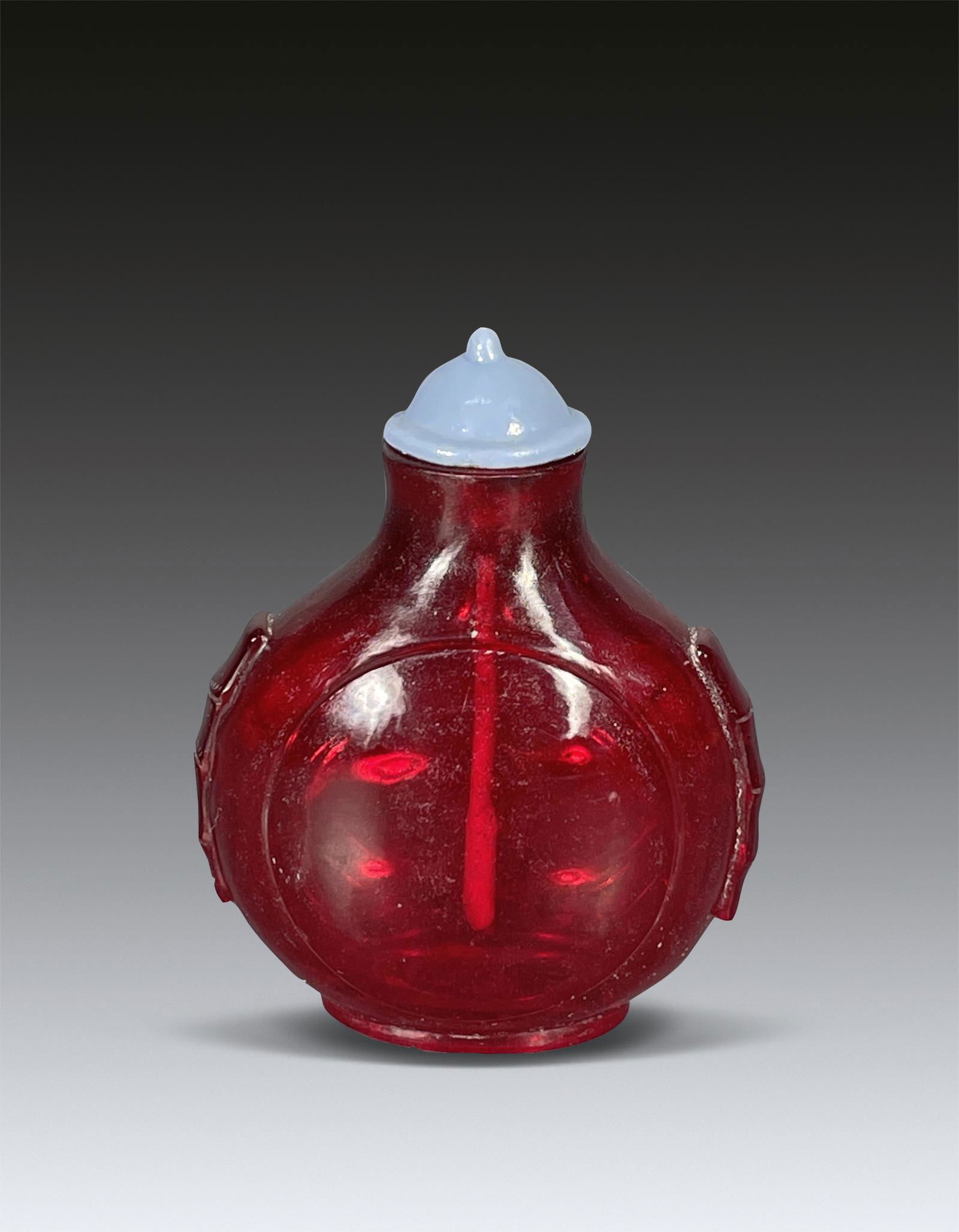 A Chinese Ruby Glass Snuff Bottle 1644-1912 (1 of 8)