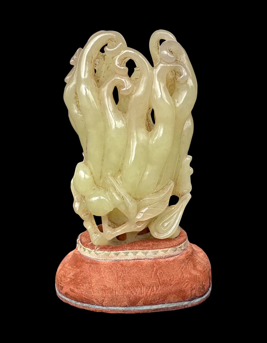 A Chinese Yellow Jade Foshou Qing Dynasty 1644-1912 (1 of 7)