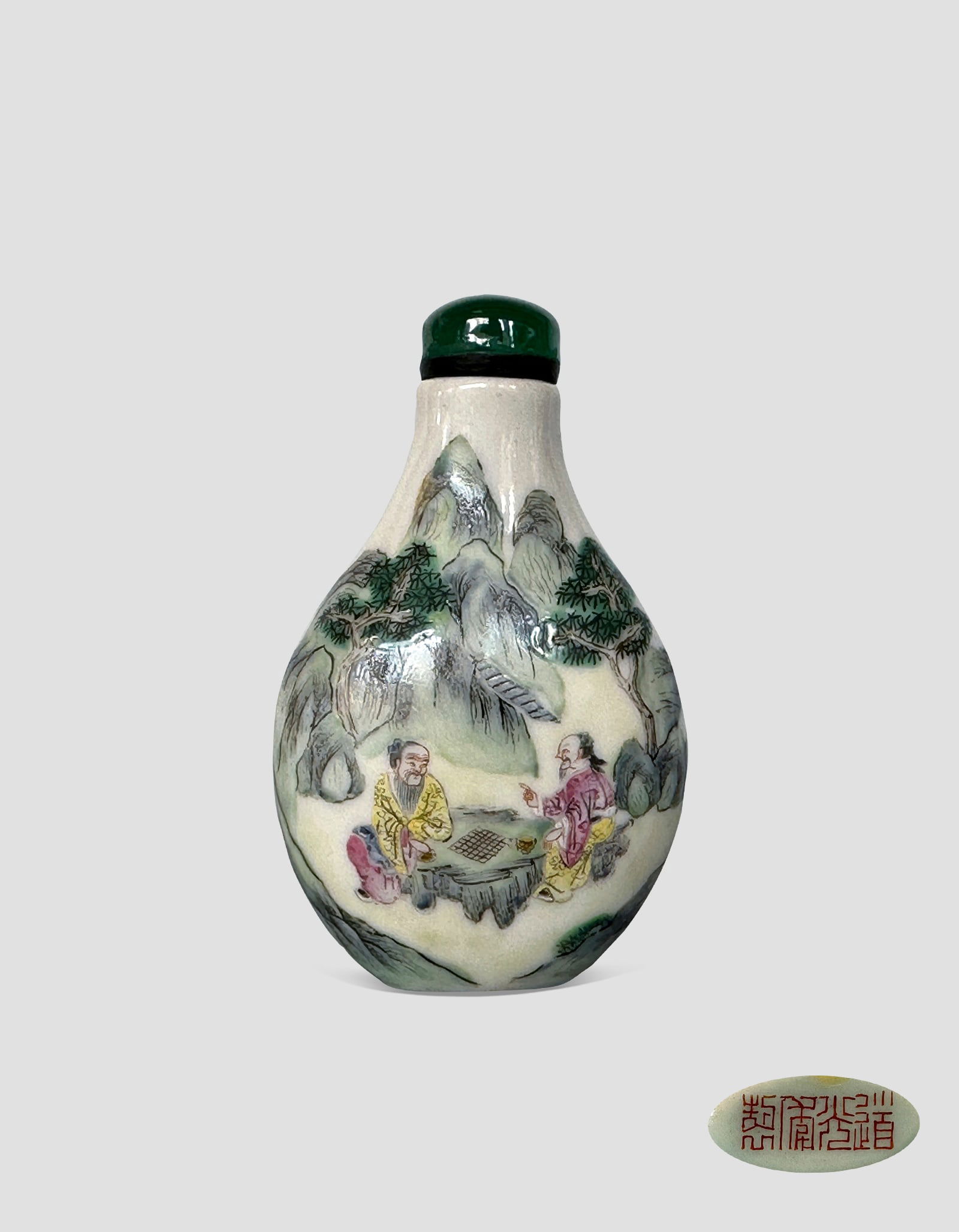 A Chinese Famille Rose Figure Snuff Bottle Qing Daoguang Mark and Period 1821-1850 (1 of 7)
