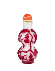 A Chinese Red Overlay Glass Hulu Snuff Bottle Qing Qianlong period 1735-1796 (1 of 15)