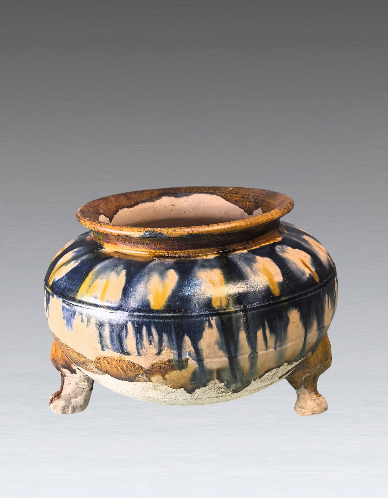 A Chinese Sancai Glazed and Blue Glazed Beast leg Jar Tang Dynasty AD618-907 (1 of 6)