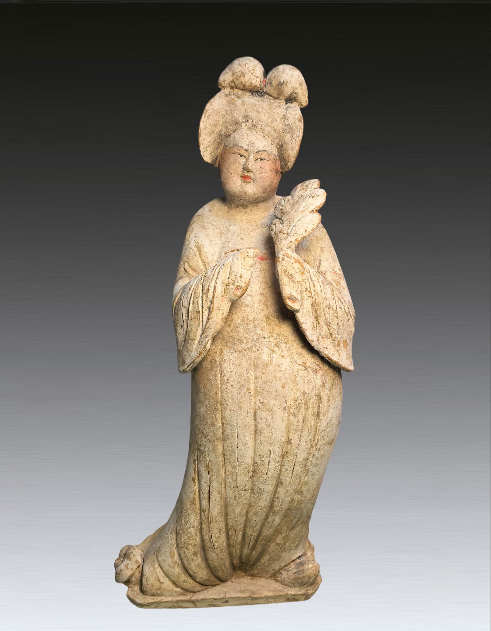 A Chinese Painted Pottry Standing Lady Tang Dynasty AD618-907 (1 of 9)