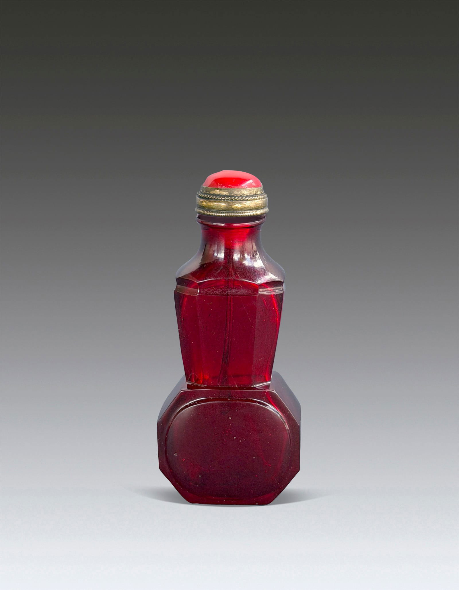 A Chinese Red Glass Double Shape Snuff Bottle Qing Dynasty (1 of 7)