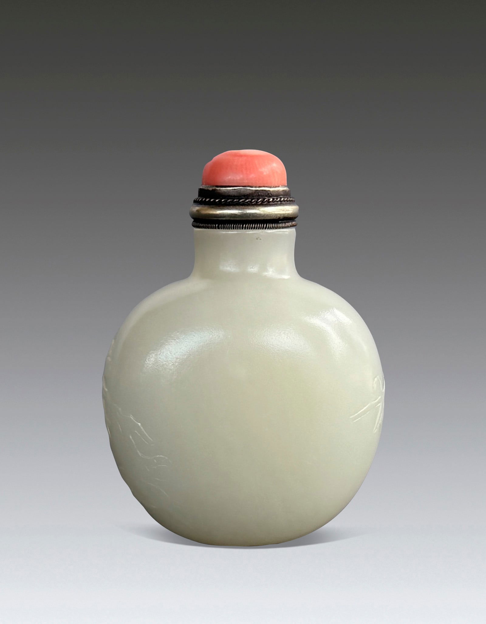 A Chinese White Jade Plum Snuff Bottle Qing Dynasty 1644-1912 (1 of 8)