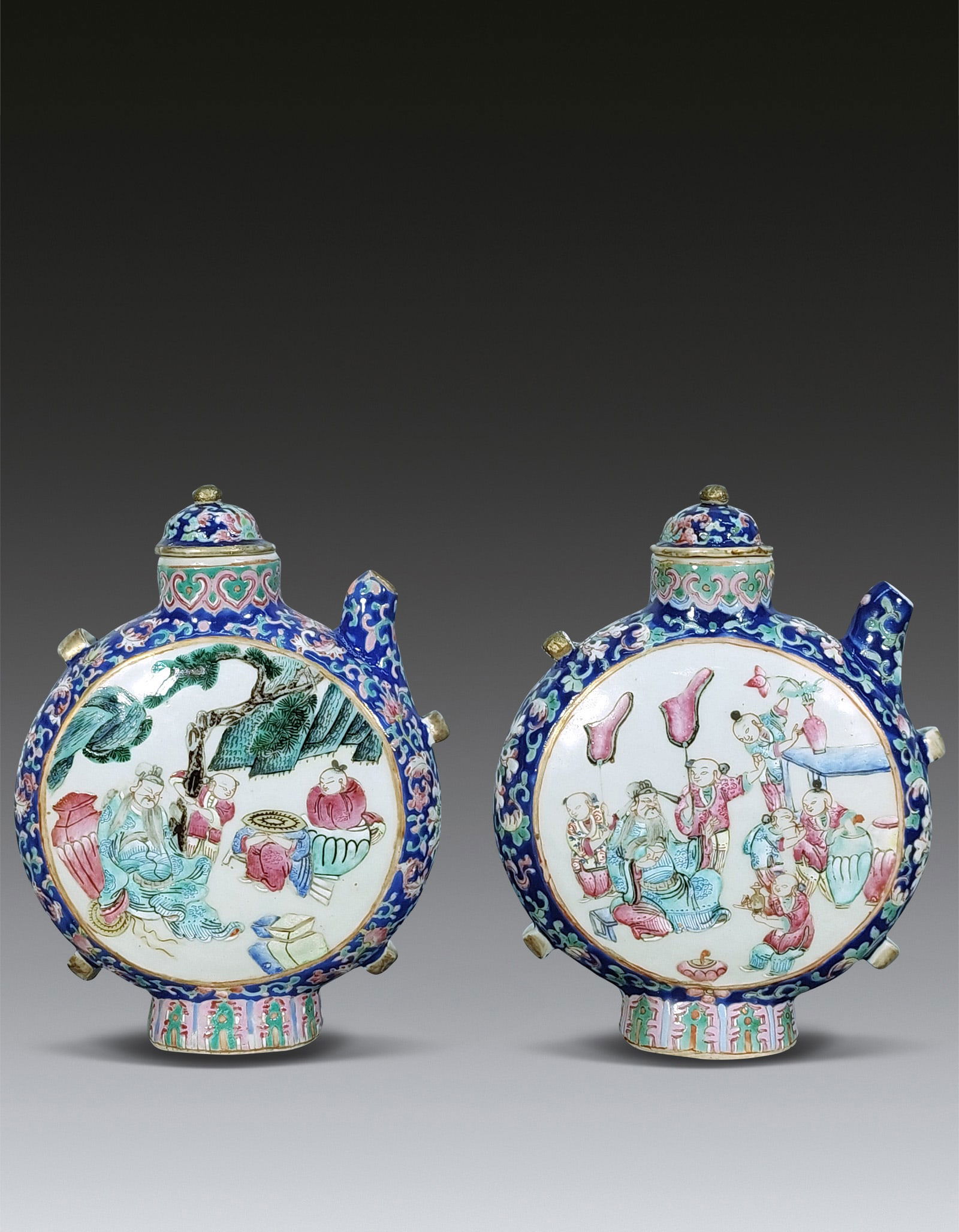 Pair of Famille Rose Figure Pot Qing Dynasty 1644-1912 (1 of 10)