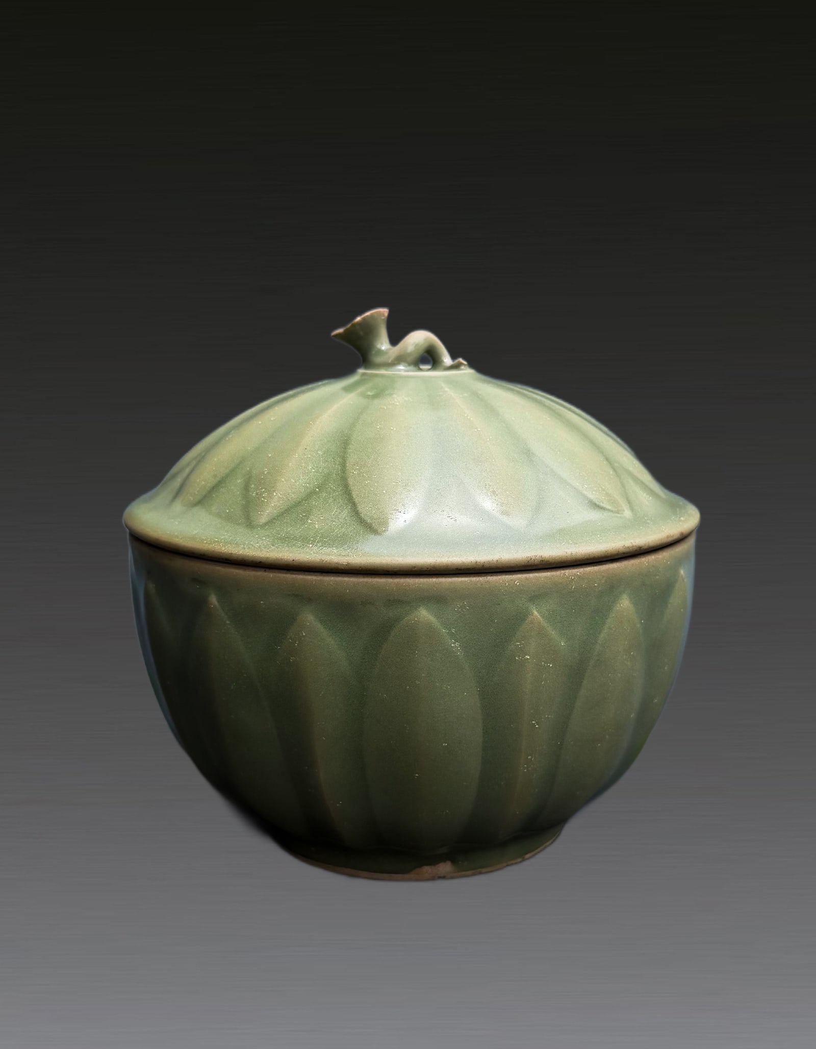 A Chinese Celadon Bowl with cover Southern Song Dynasty (1 of 9)