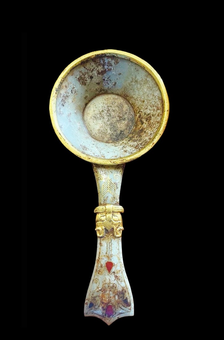 A Gold Mounted Jade Phoenix Spoon Tang Dynasty (1 of 4)