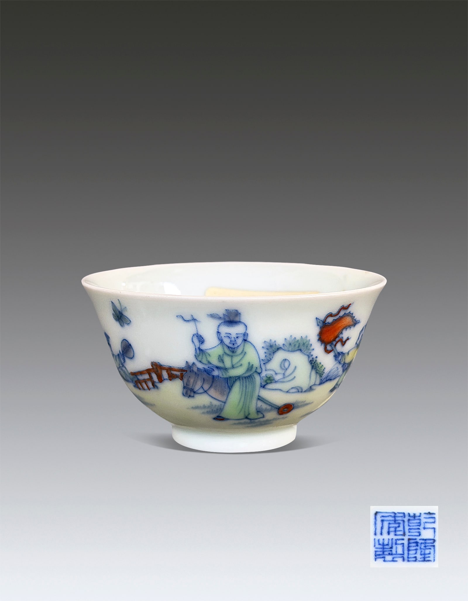 A Chinese Doucai Figure Cup Qing Qianlong Mark (1 of 8)