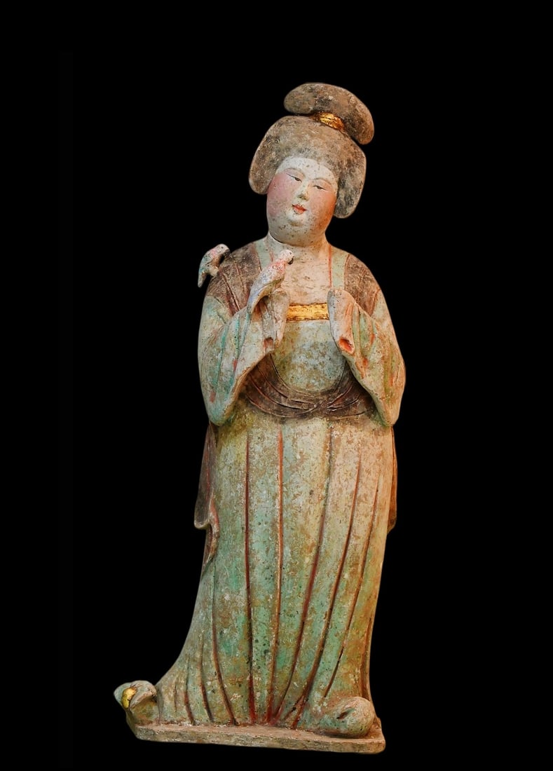 A Chinese Pottery Lady Tang Dynasty (1 of 5)