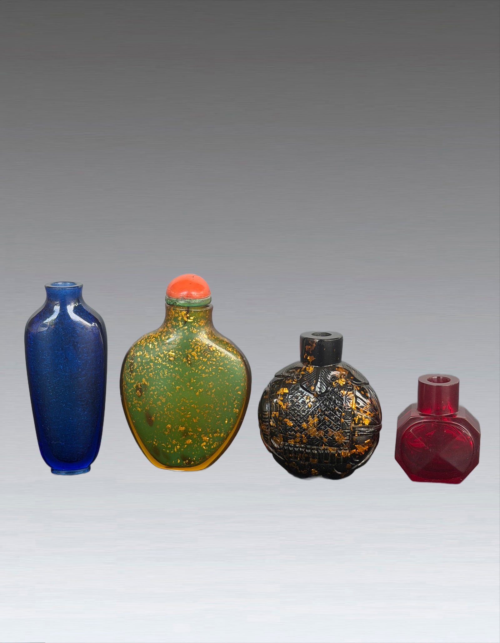A Group of Glass Snuff Bottle Qing Dynasty (1 of 9)