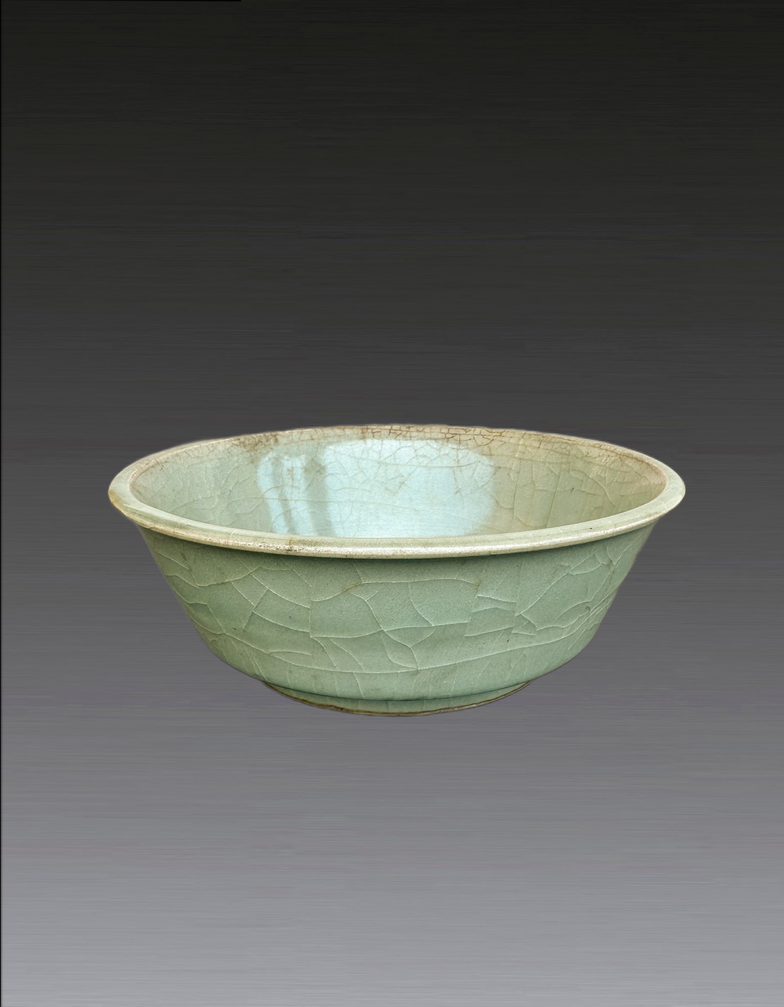 A Chinese Celadon WaterWasher Song Dynasty 960?C1279: 271176 宋代龙泉折枝洗 960–1279 A Chinese Celadon WaterWasher Song Dynasty 960–1279 来源：日本收藏家