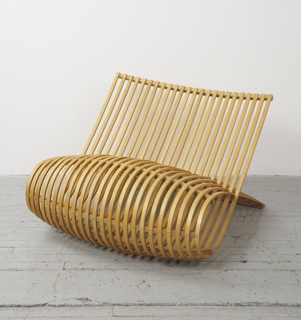 MARC NEWSON b. 1963 "Wood Chair", ca. 1988 B: MARCNEWSONb. 1963"Wood Chair", ca. 1988Bent beech wood. Manufactured by Cappellini, Italy.22 ͔
